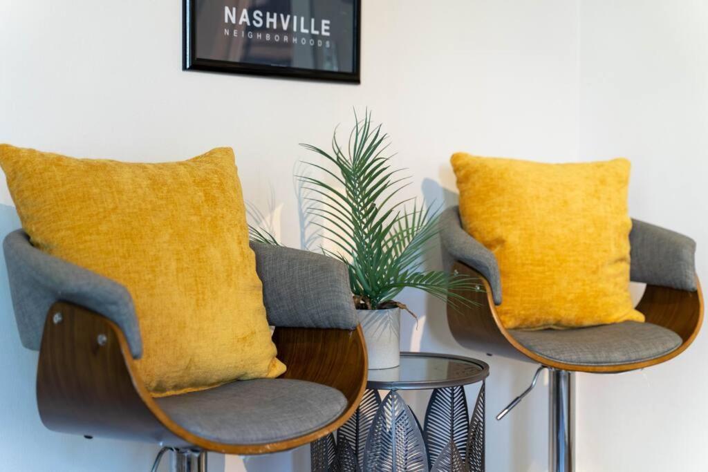 Bohemian Retreat Sleeps 6, Two Miles From Broadway! Apartment Nashville